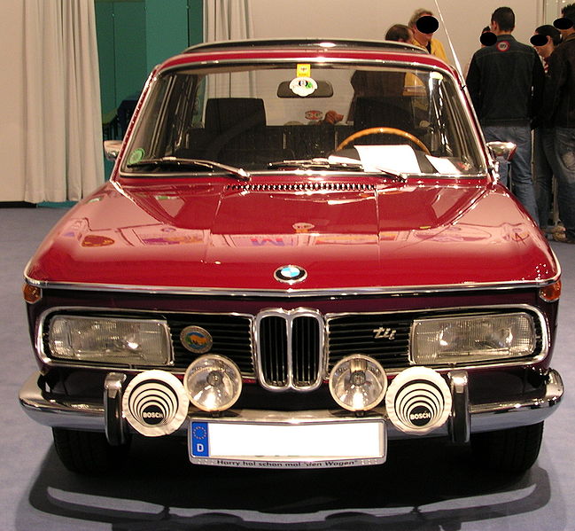 alfa-BMW_2000_tii_v